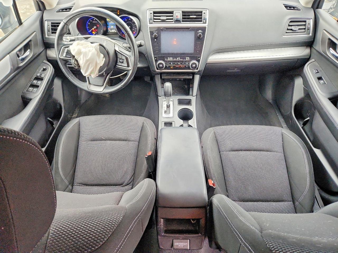 Subaru Legacy 2.5i Premium