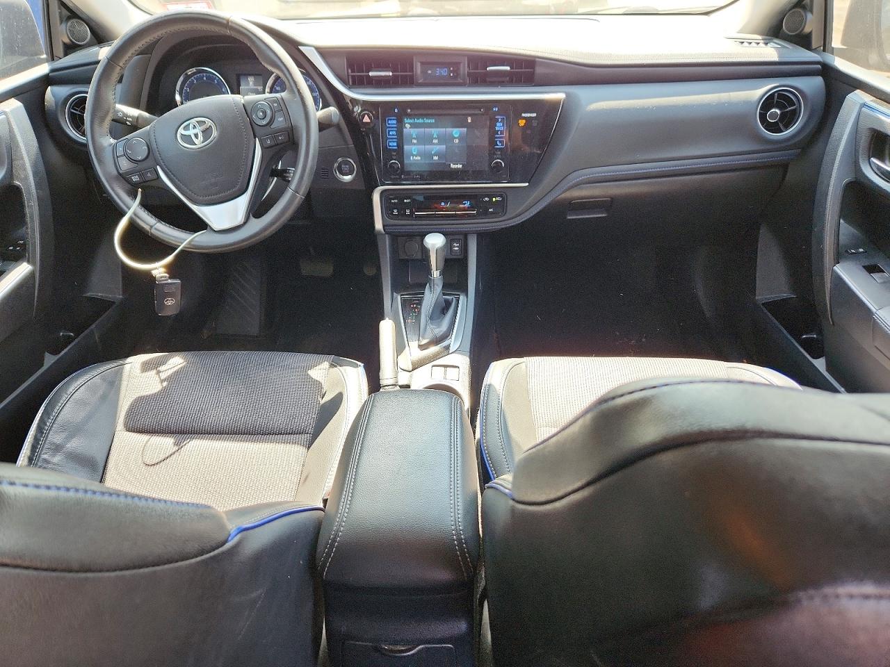 Toyota Corolla Se