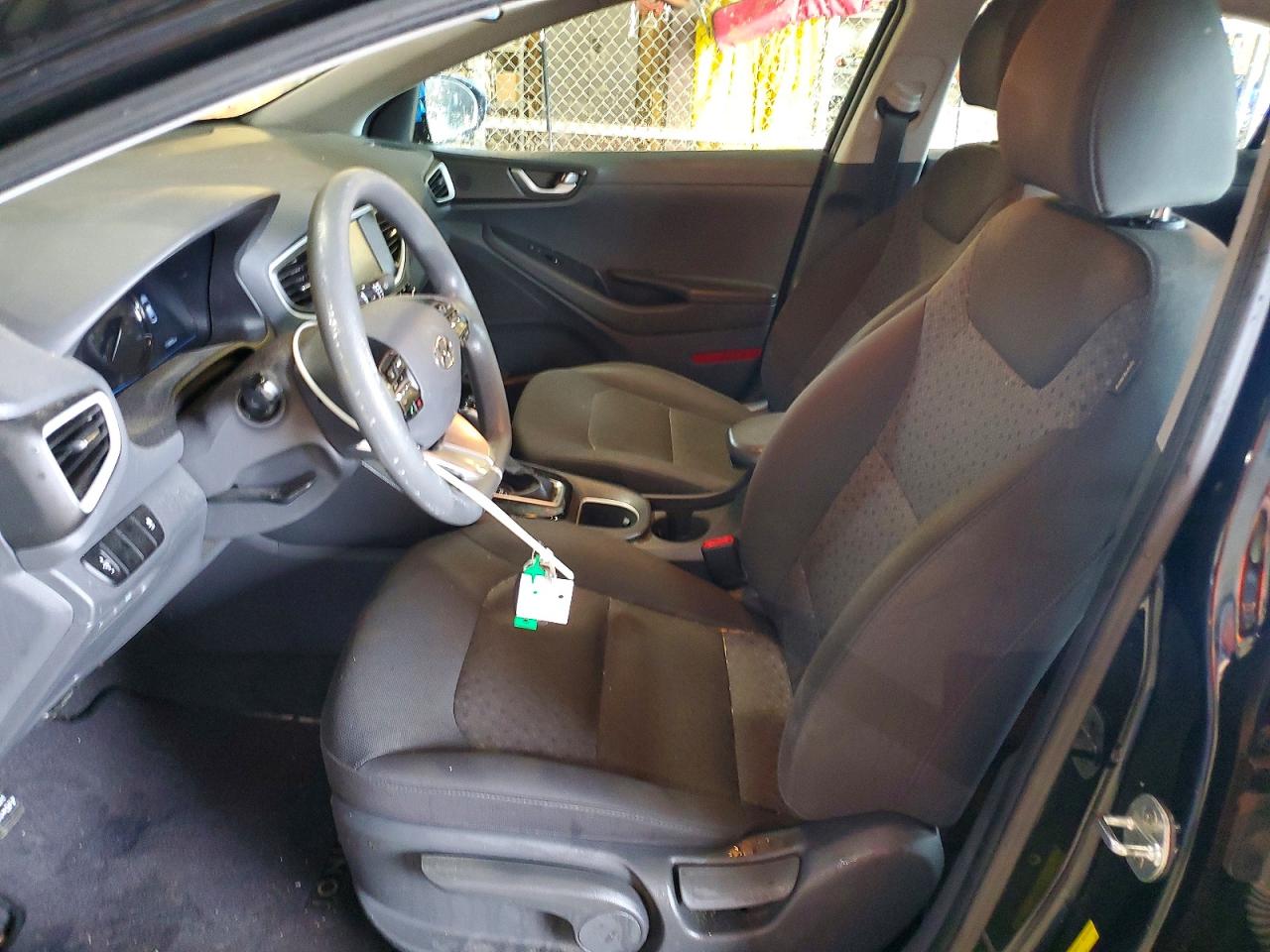 Hyundai Ioniq Blue