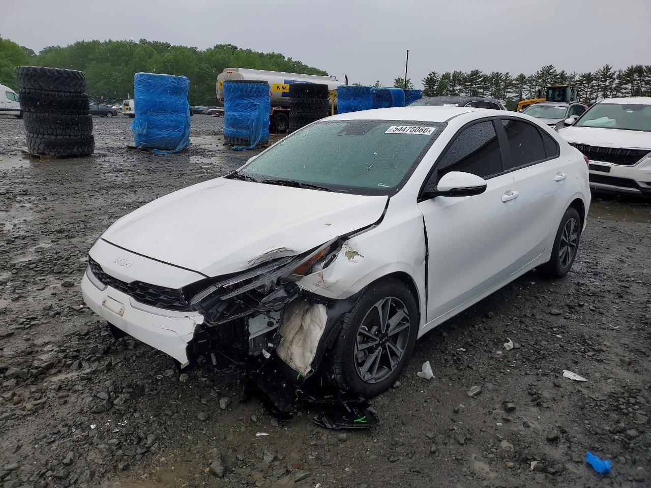 Salvage Kia Forte Image