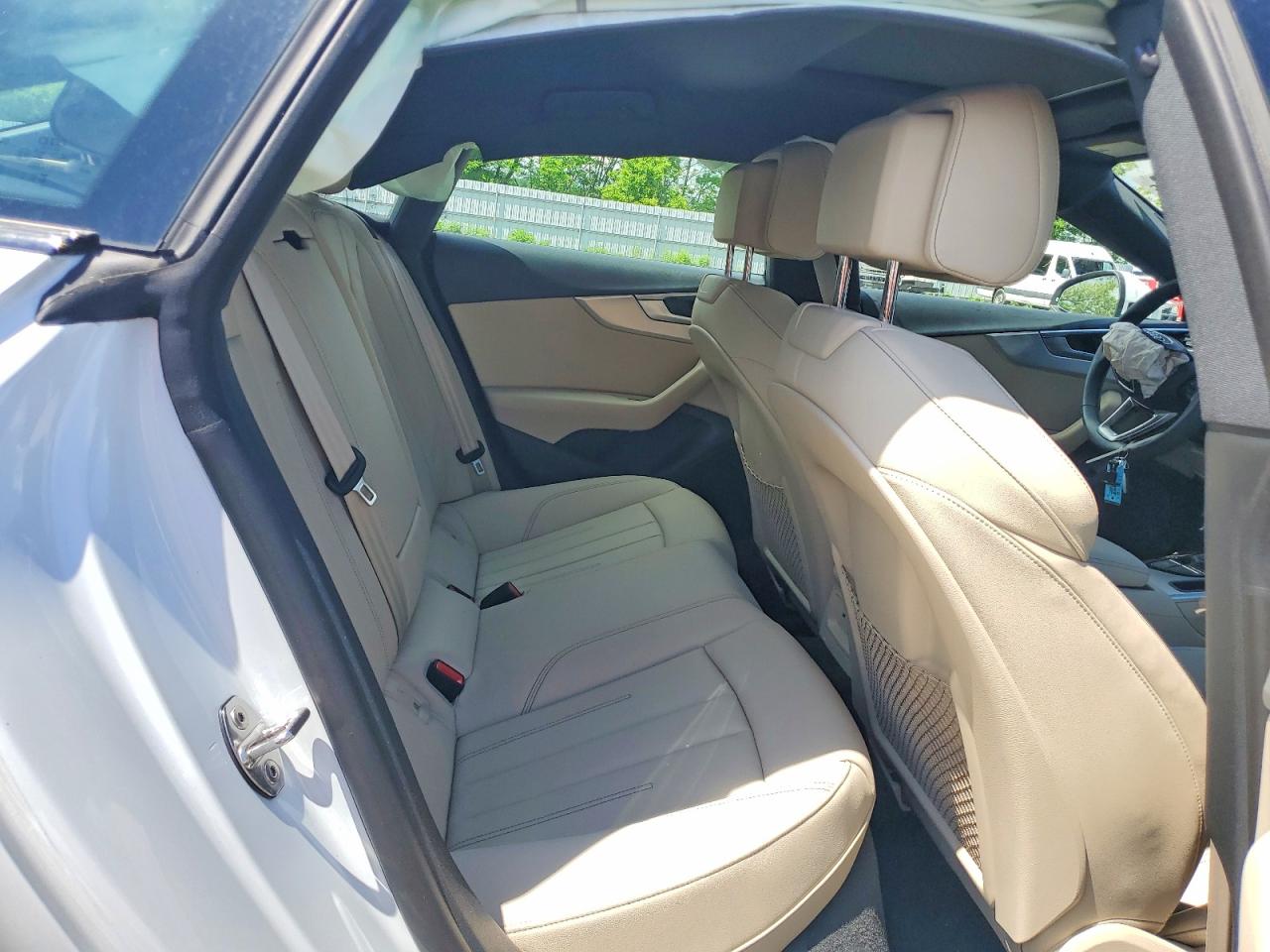 Audi A5 Premium 45