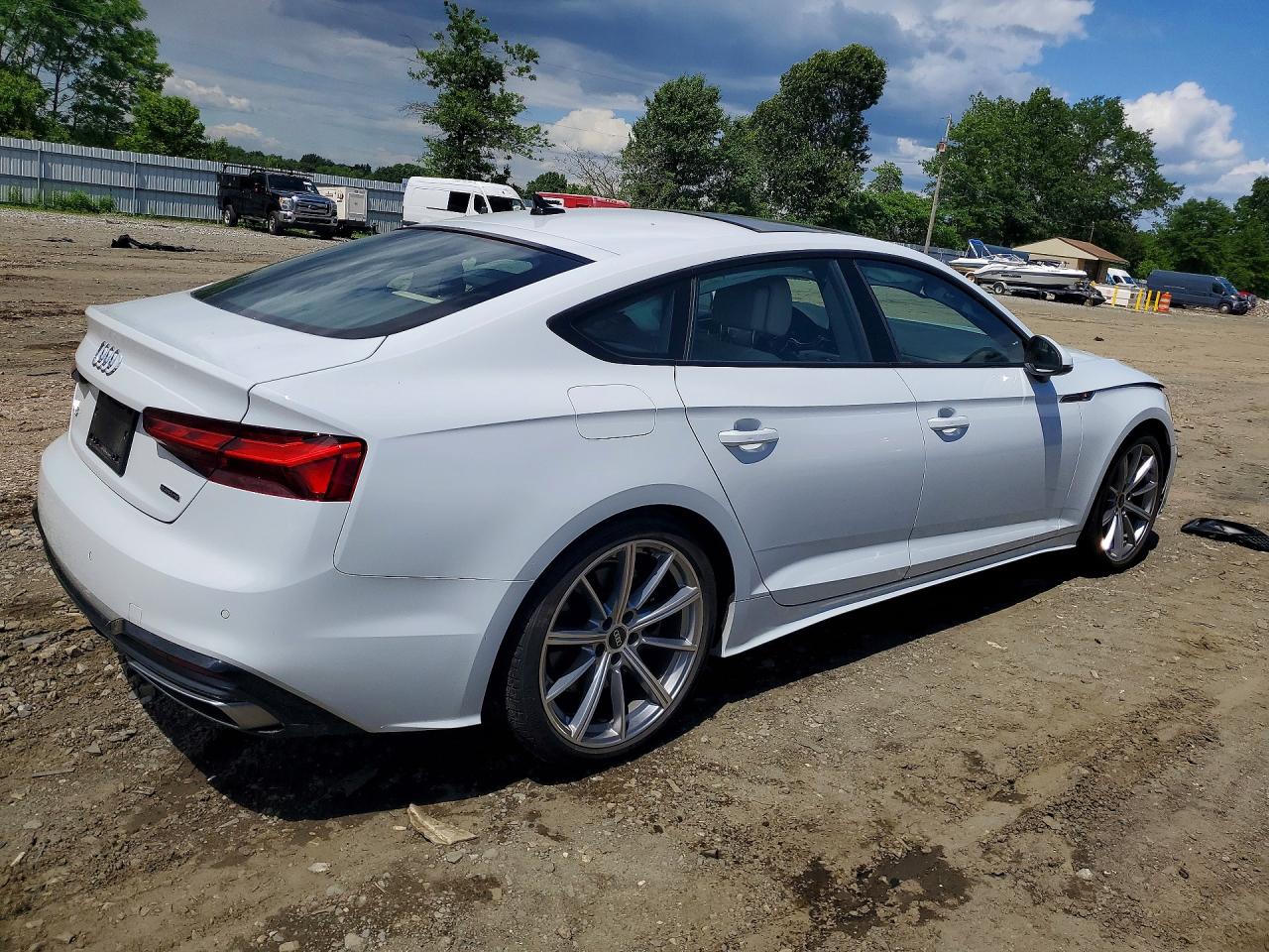 Audi A5 Premium 45