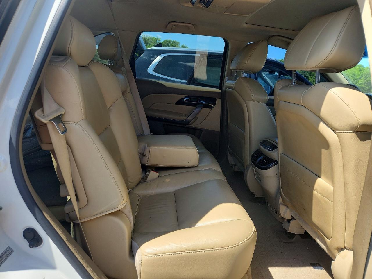 Acura MDX Technology