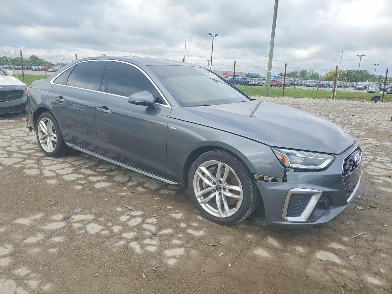 Audi A4 Premium Plus