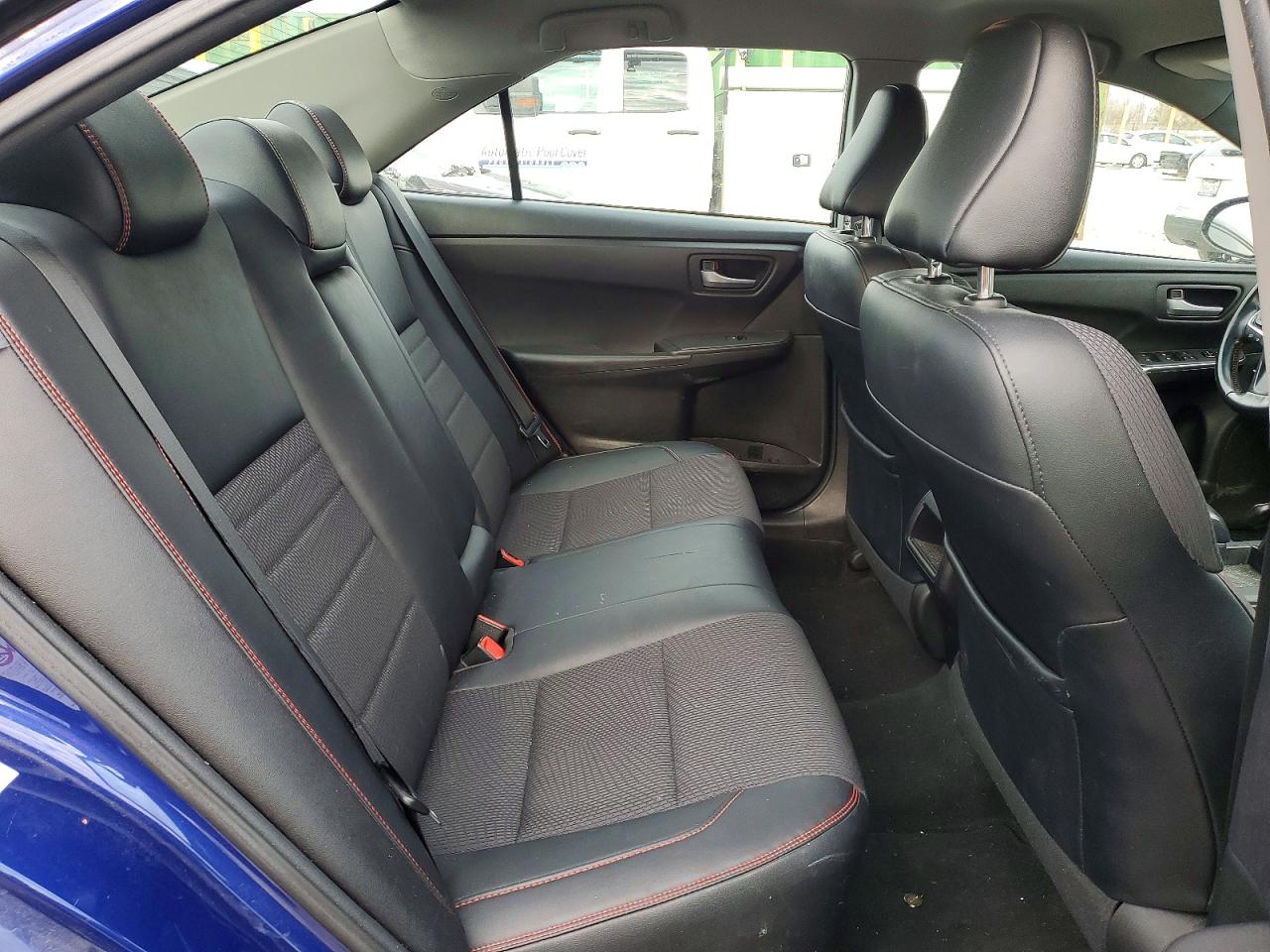 Toyota Camry Se