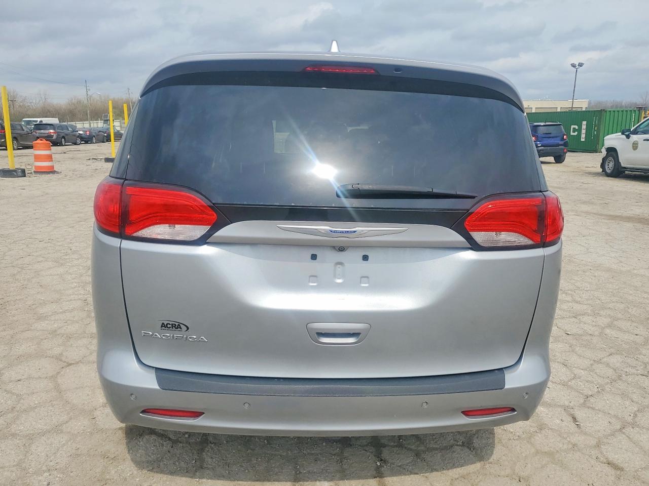 Chrysler Pacifica