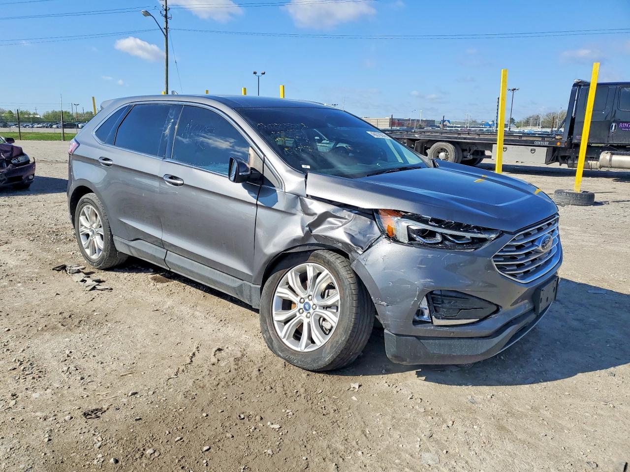 Ford Edge Titanium