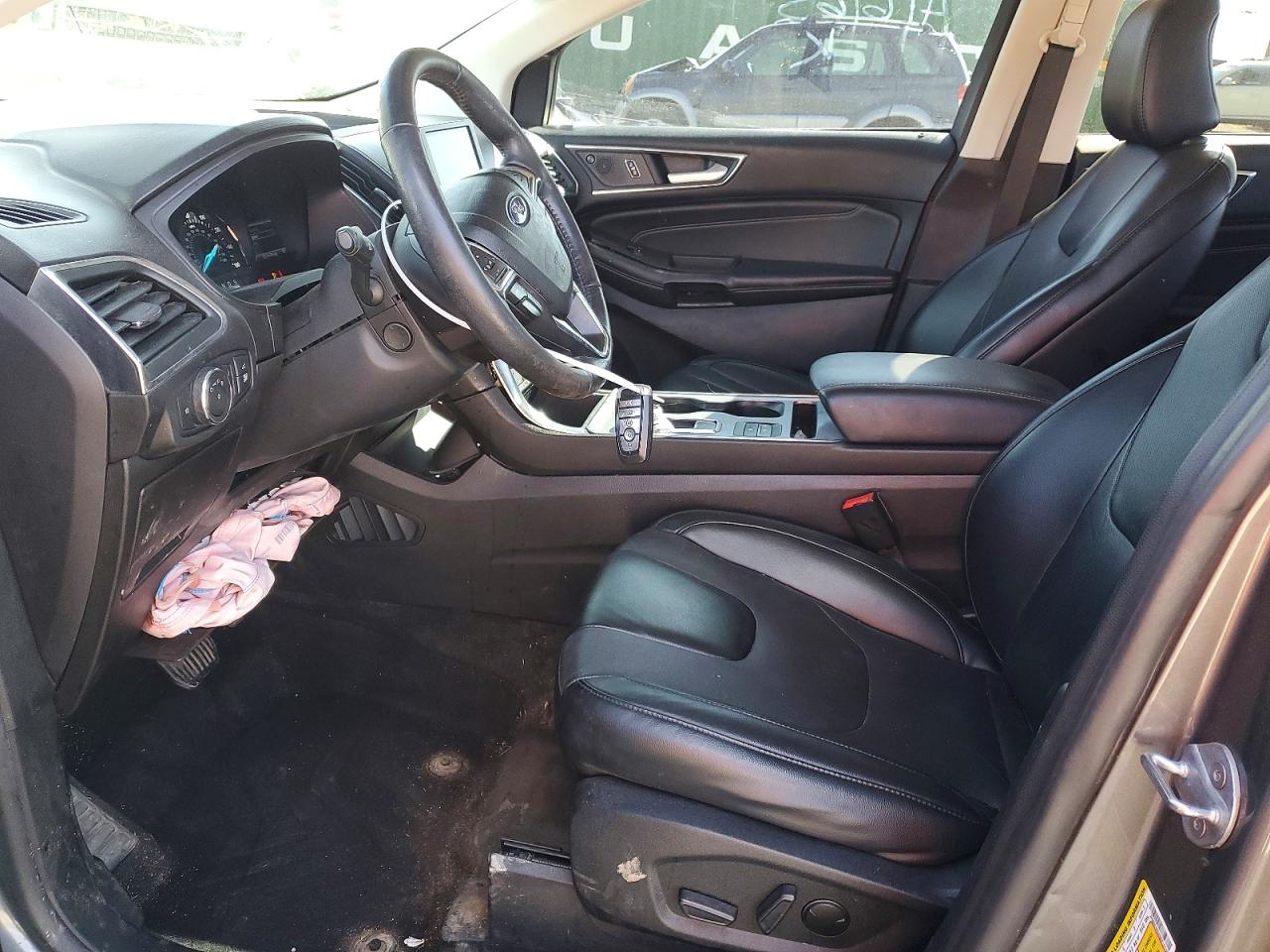 Ford Edge Titanium