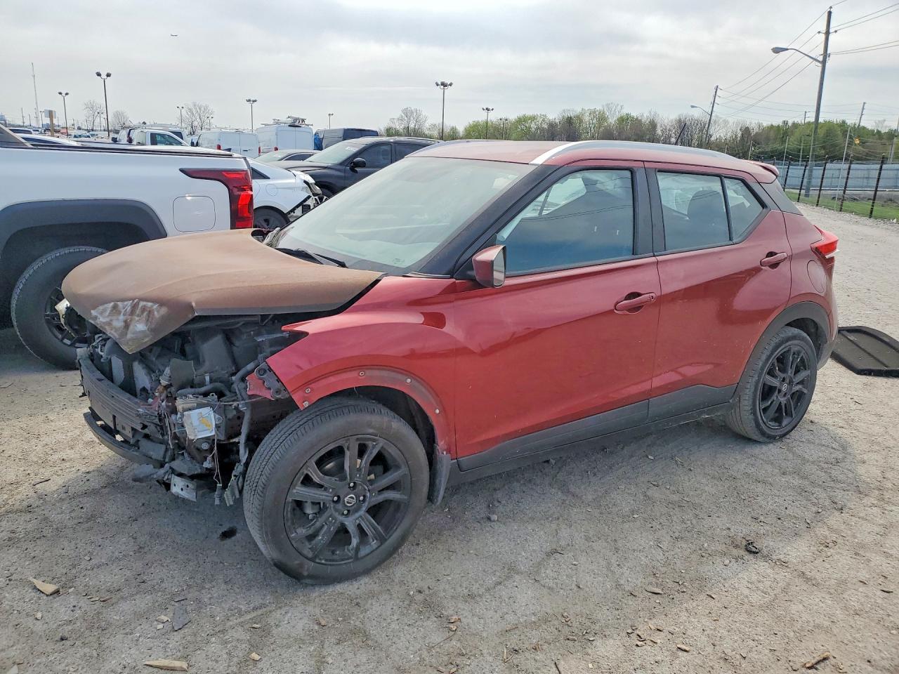 Salvage Nissan Kicks Image
