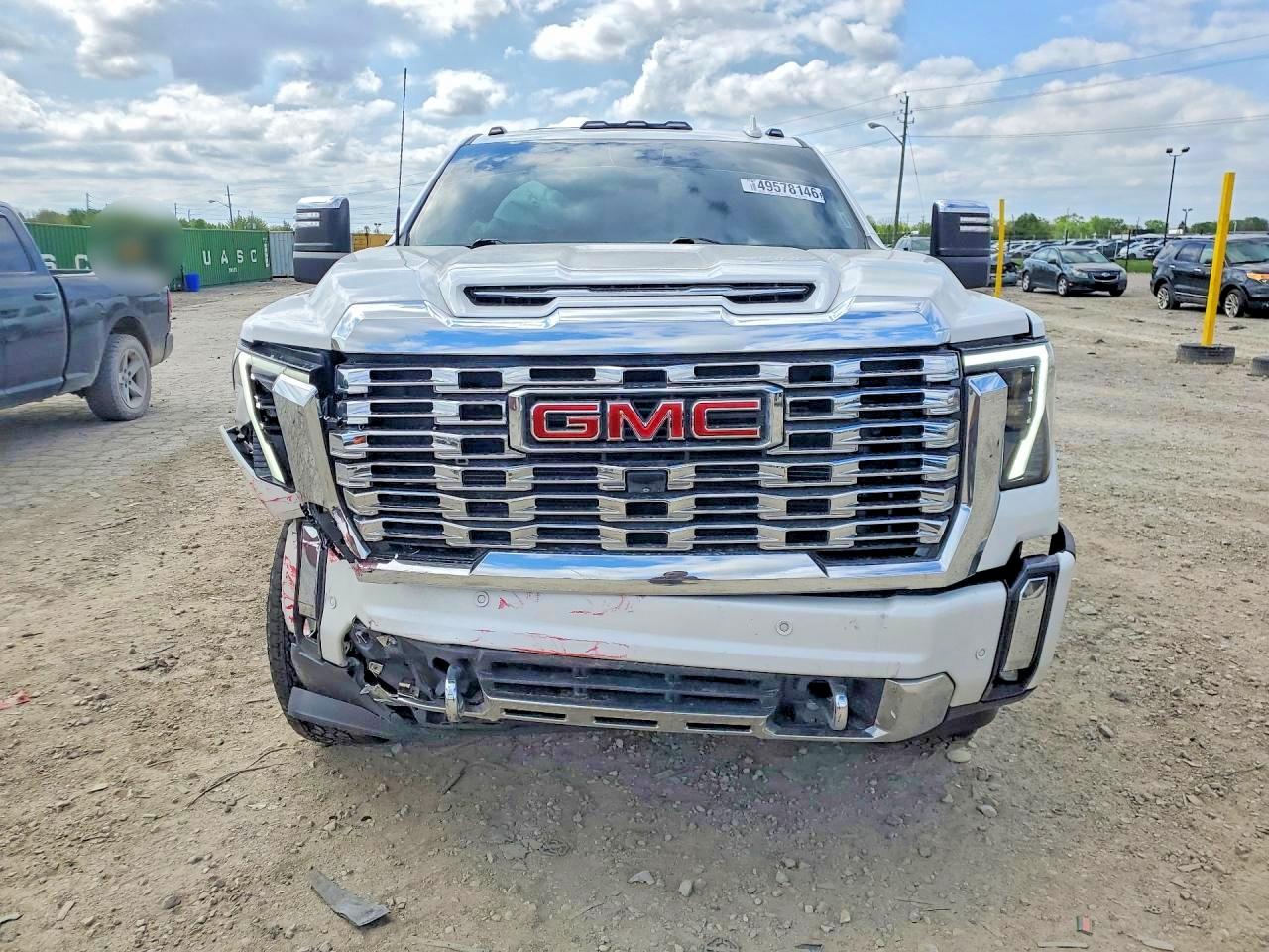GMC Sierra K2500 Denali