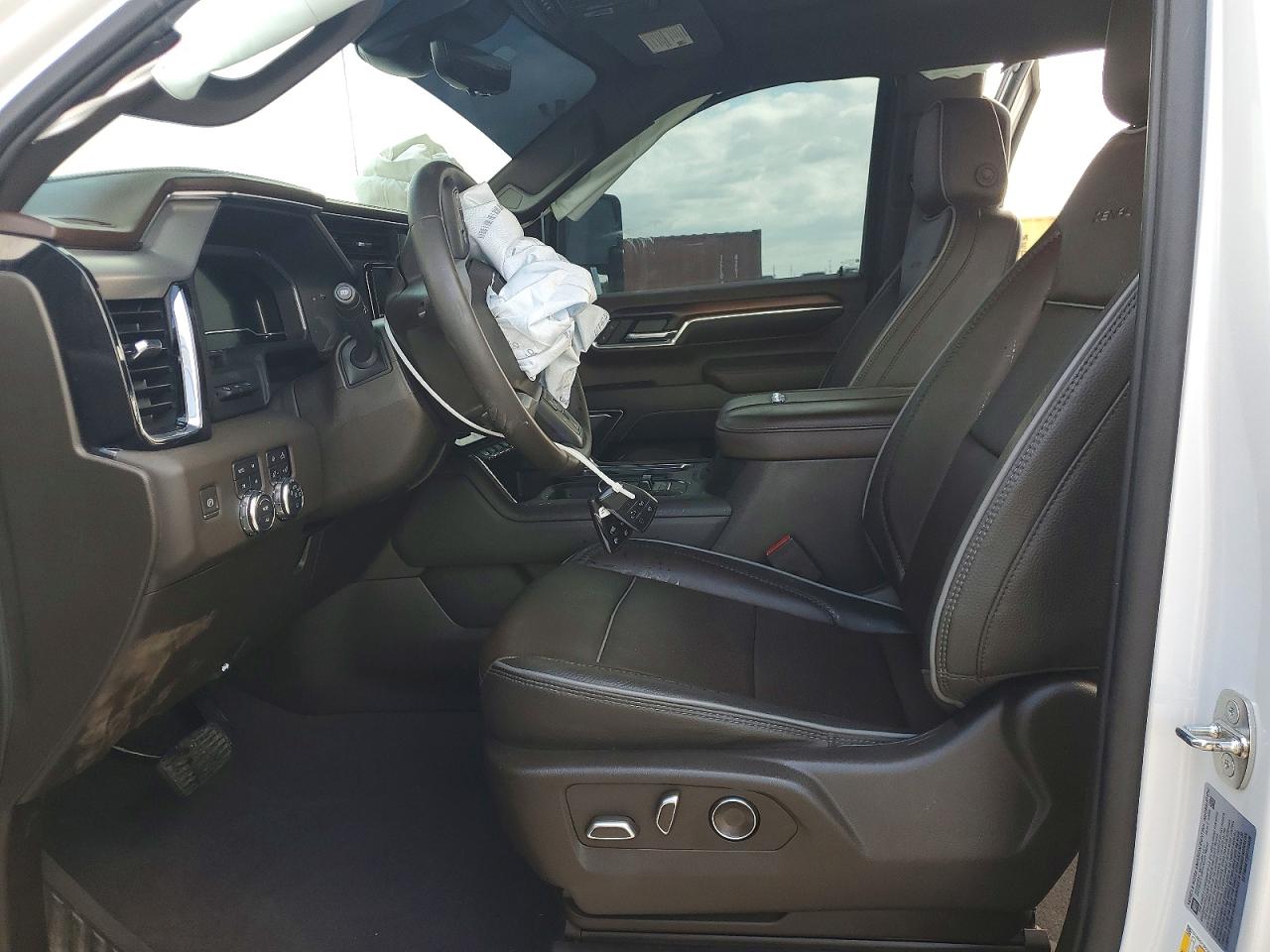 GMC Sierra K2500 Denali