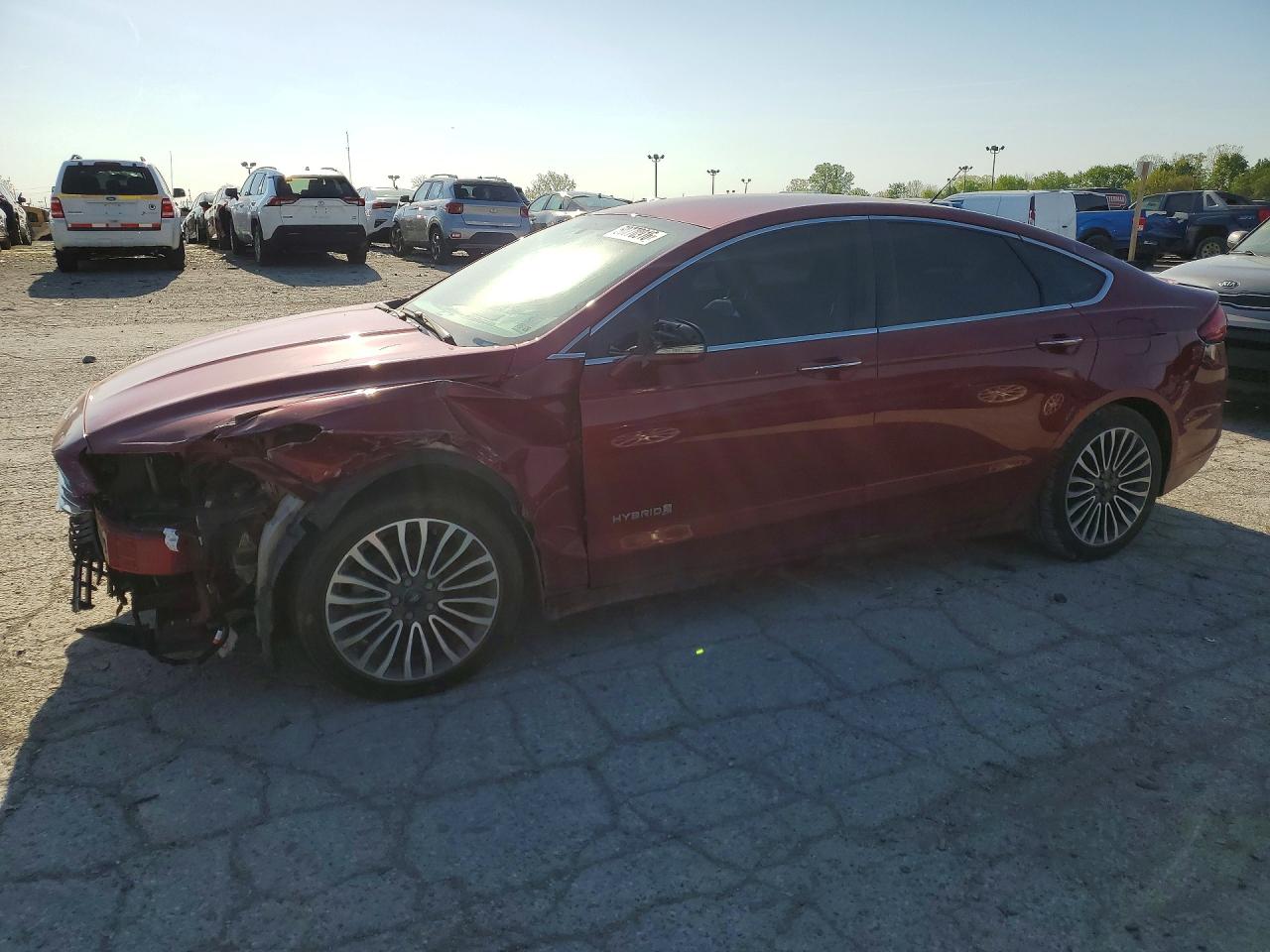 Salvage Ford Fusion Image
