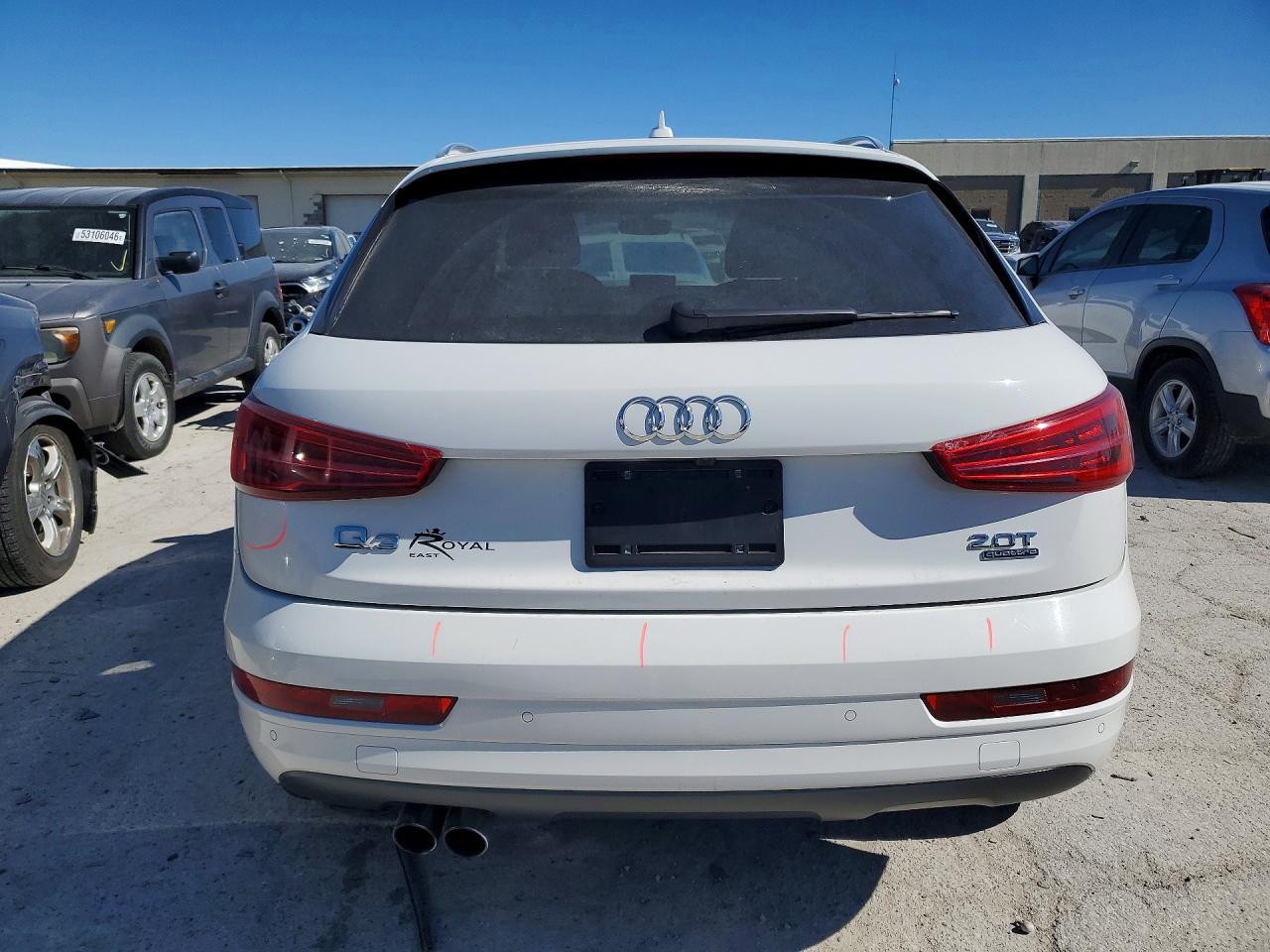 Audi Q3 Premium
