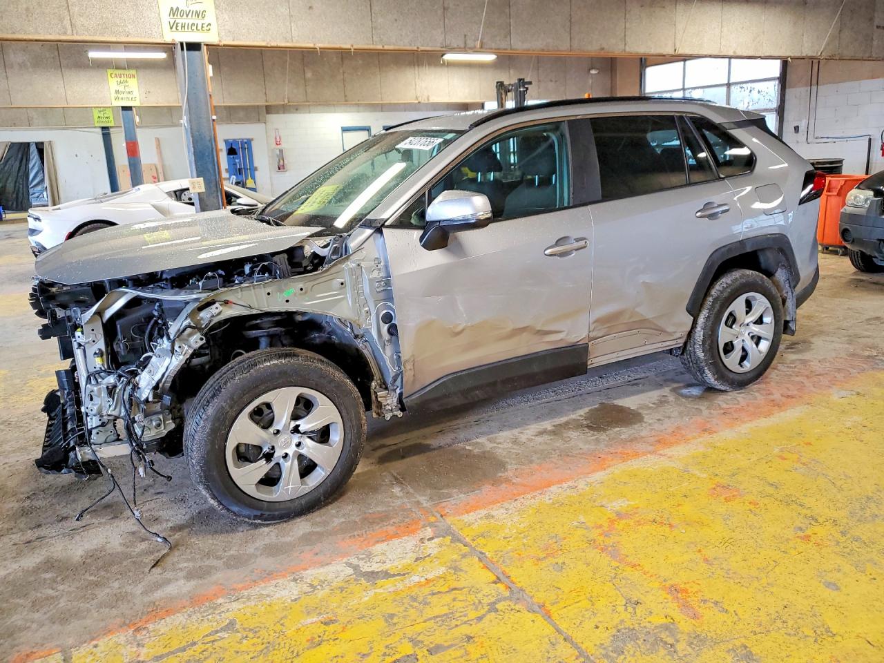 Salvage Toyota RAV4 Image