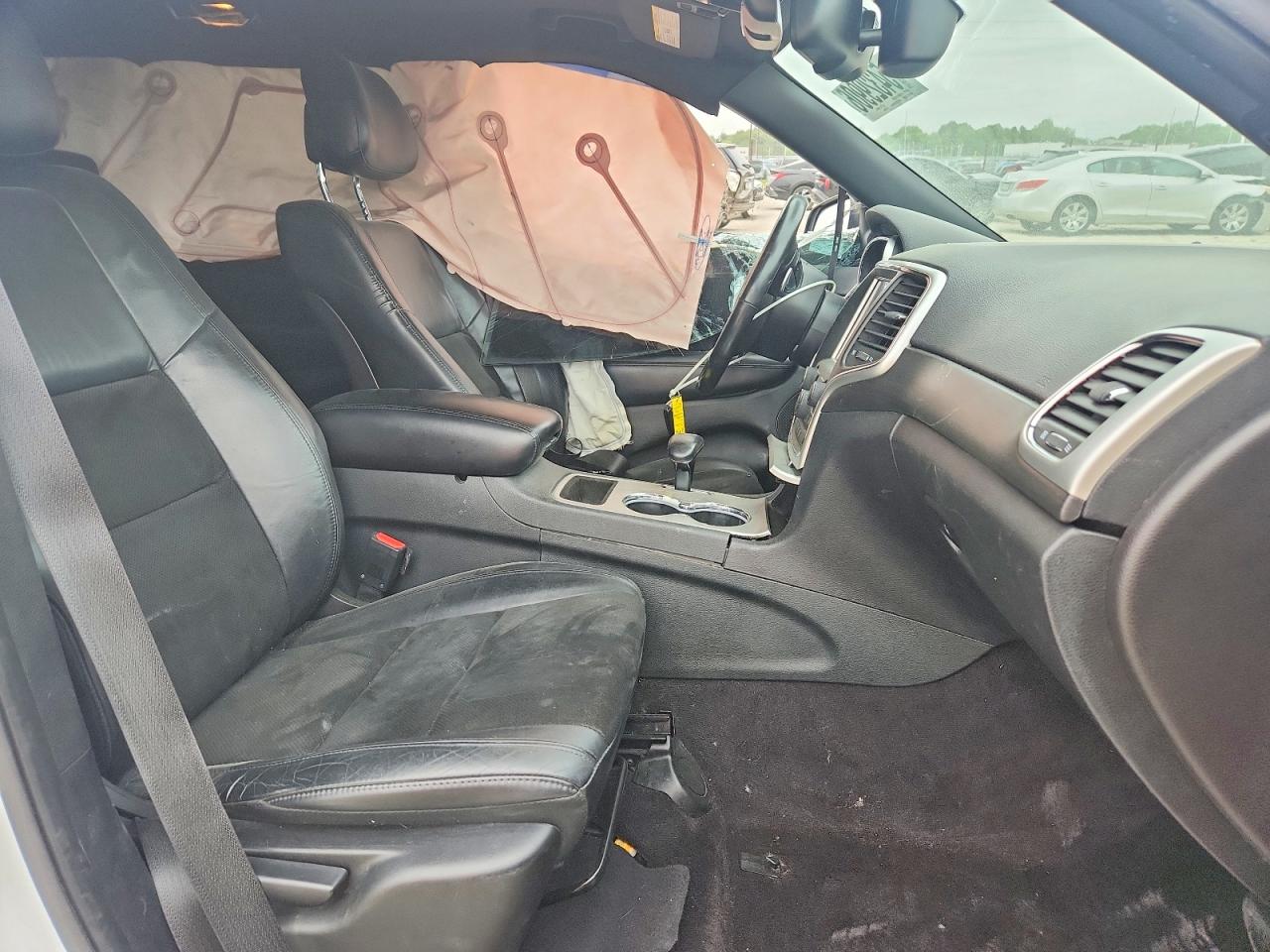 Jeep Grand Cherokee Laredo