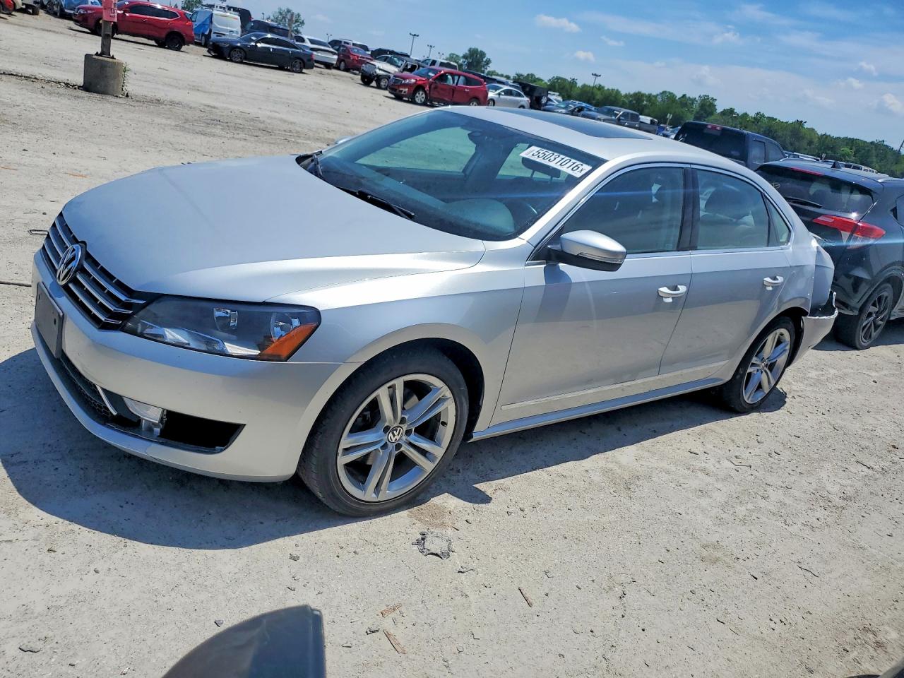 Salvage Volkswagen Passat Image