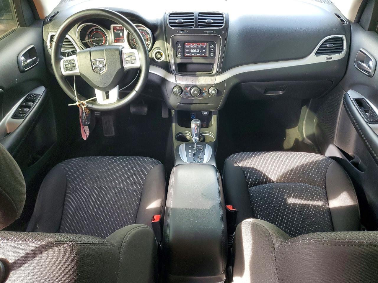 Dodge Journey Se