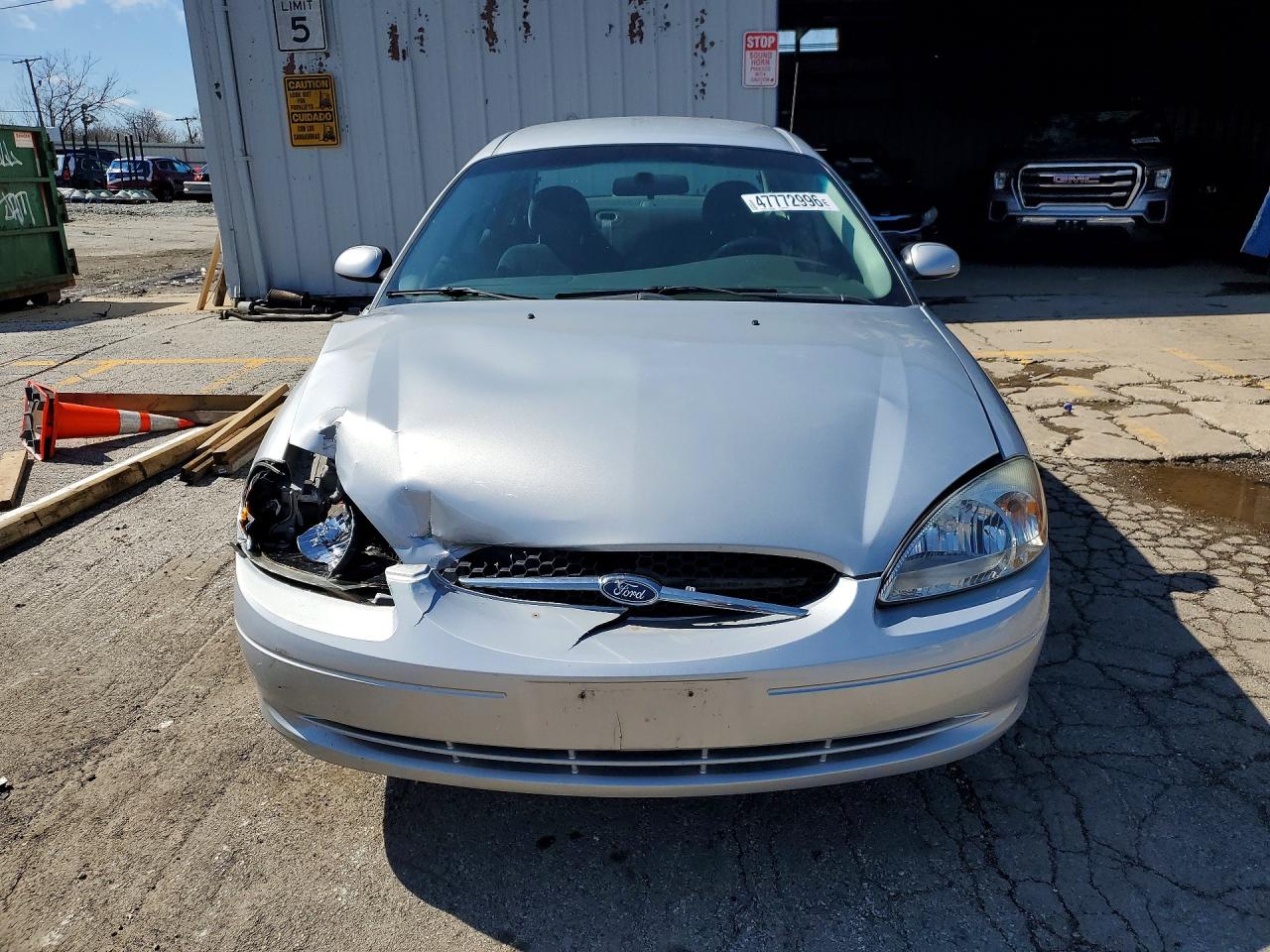 Ford Taurus Se