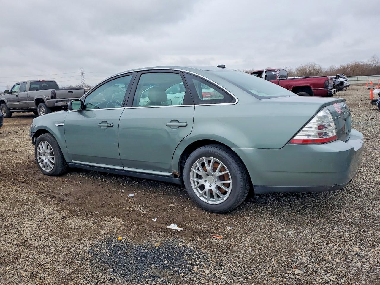 Ford Taurus Sel