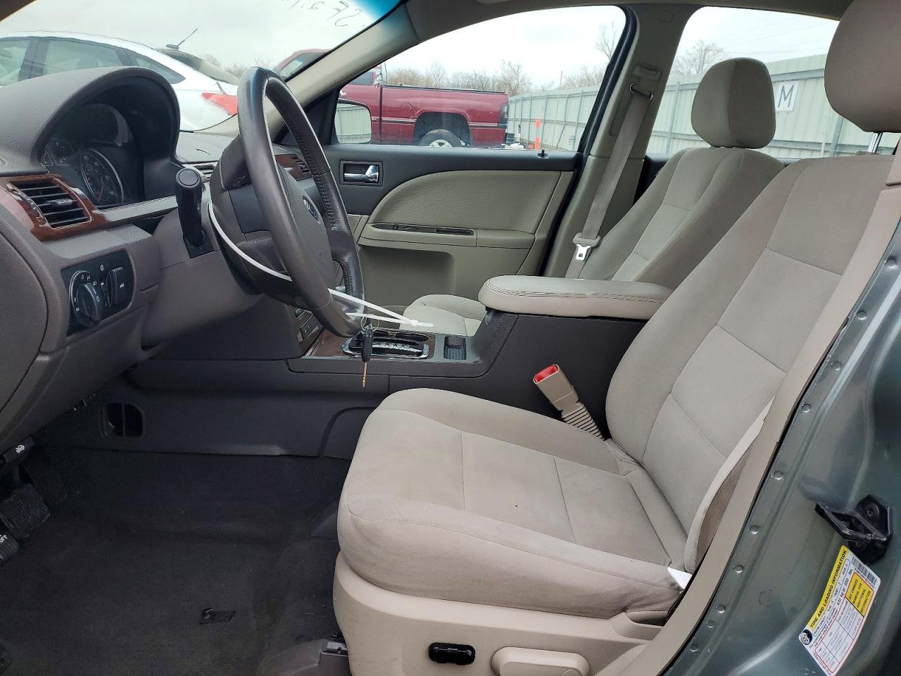 Ford Taurus Sel