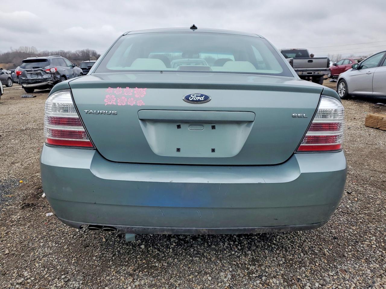 Ford Taurus Sel