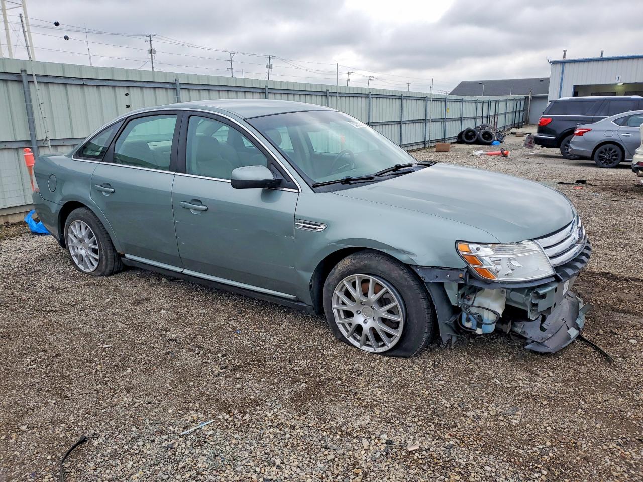 Ford Taurus Sel