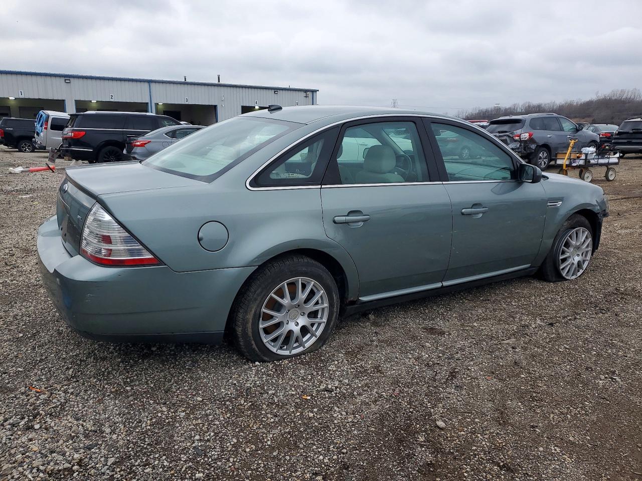 Ford Taurus Sel