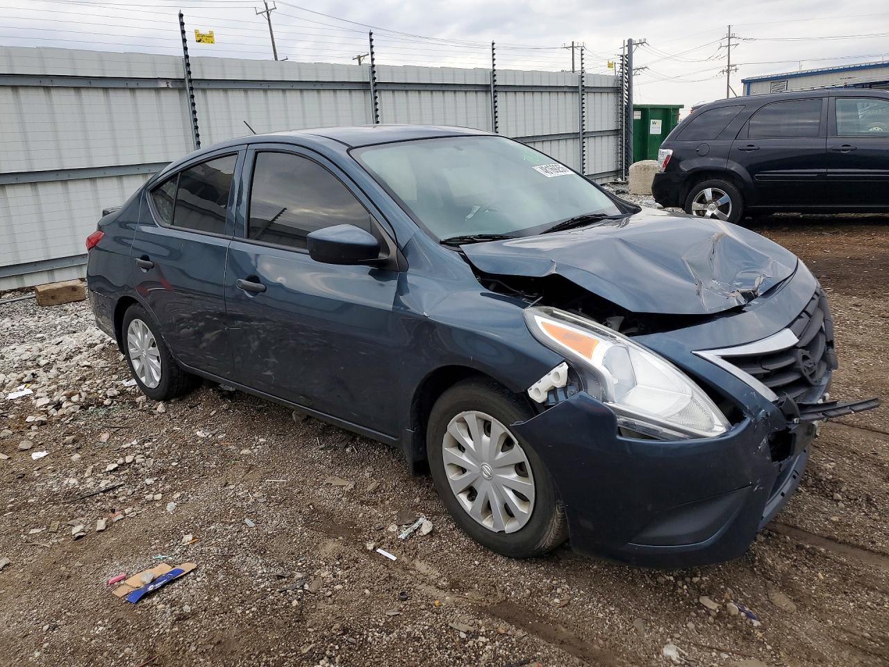 Nissan Versa 1.6 S Plus