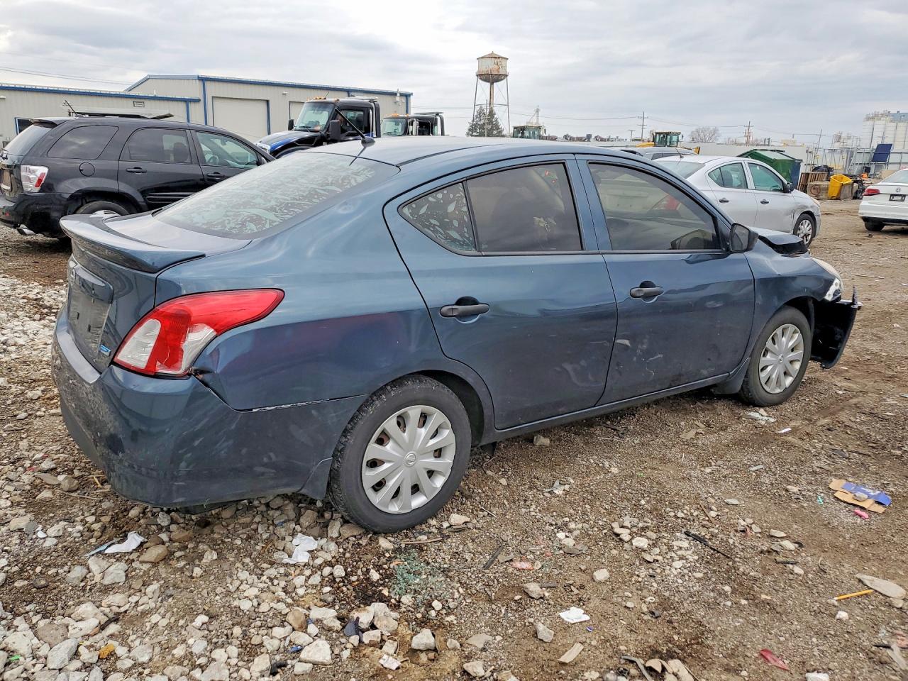 Nissan Versa 1.6 S Plus
