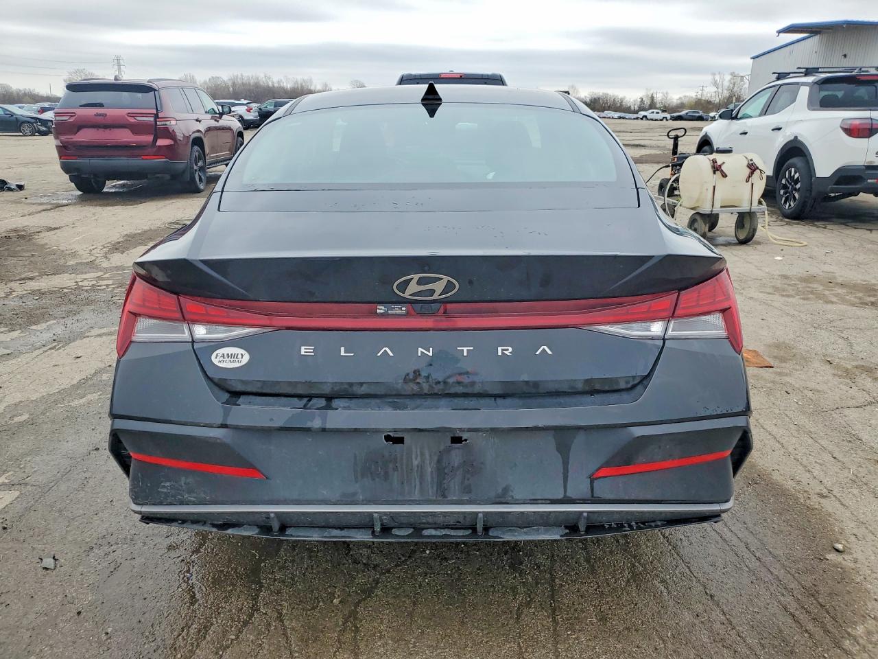 Hyundai ELANTRA Sel