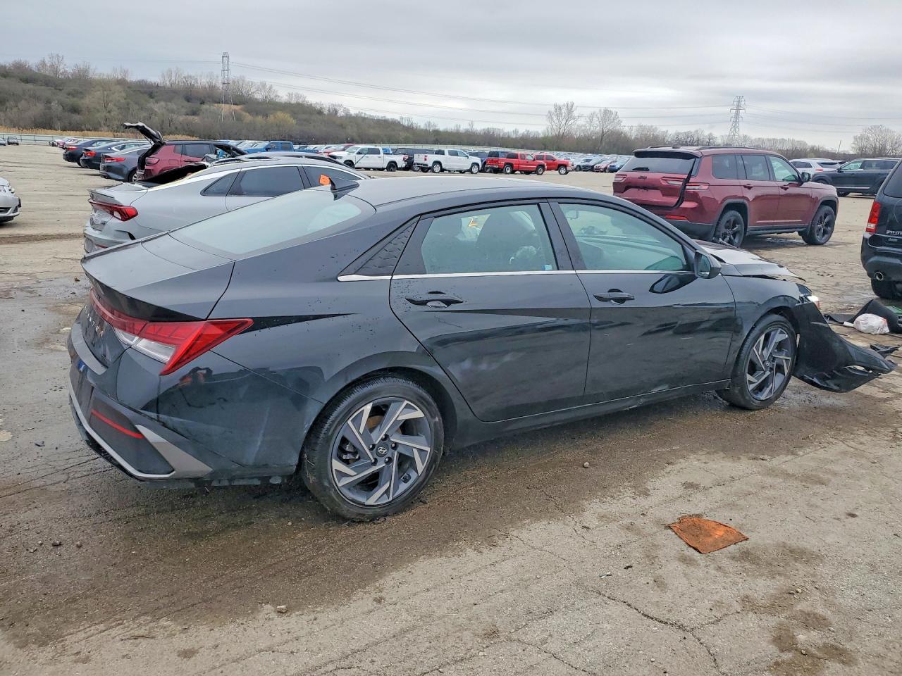 Hyundai ELANTRA Sel