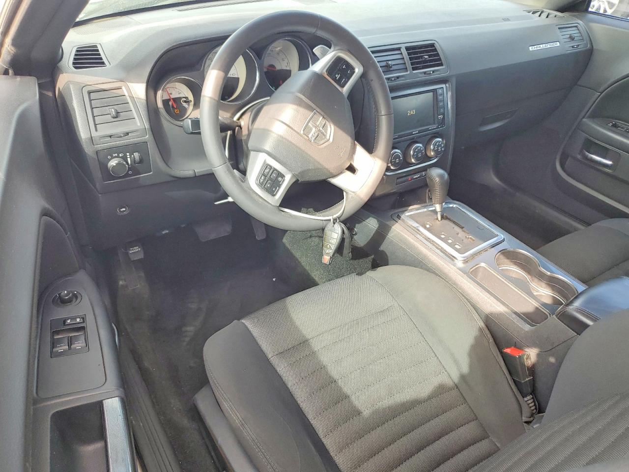 Dodge Challenger Sxt