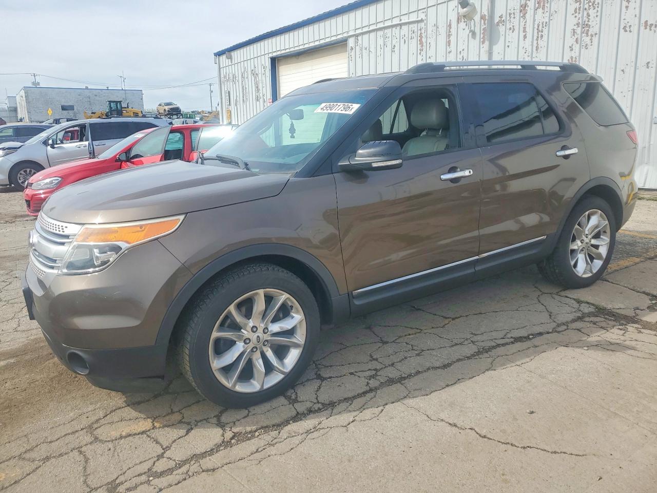 Salvage Ford Explorer Image