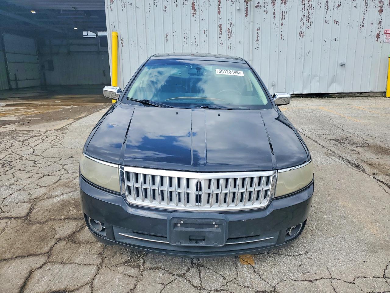 Lincoln MKZ