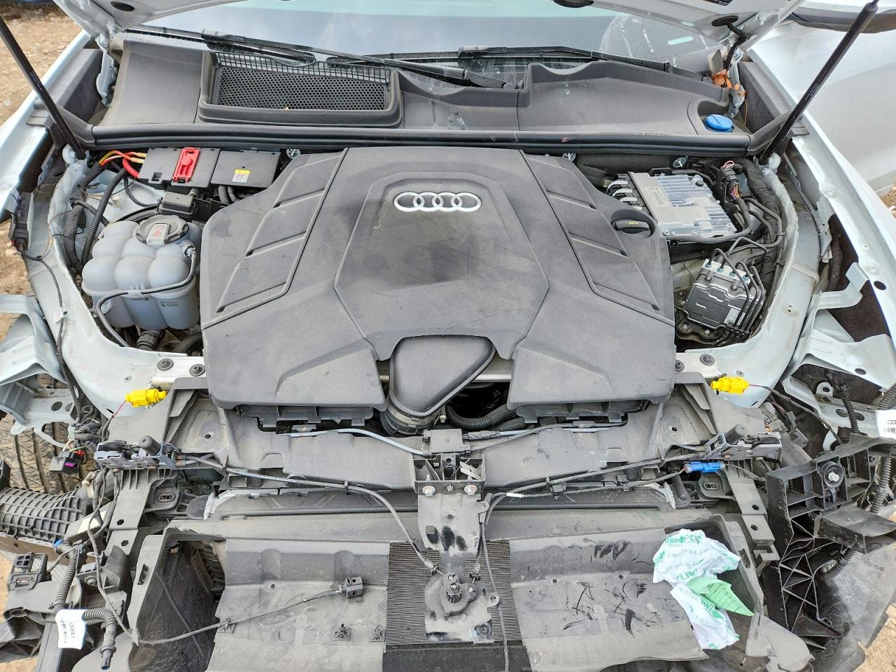 Audi Q8 Premium Plus