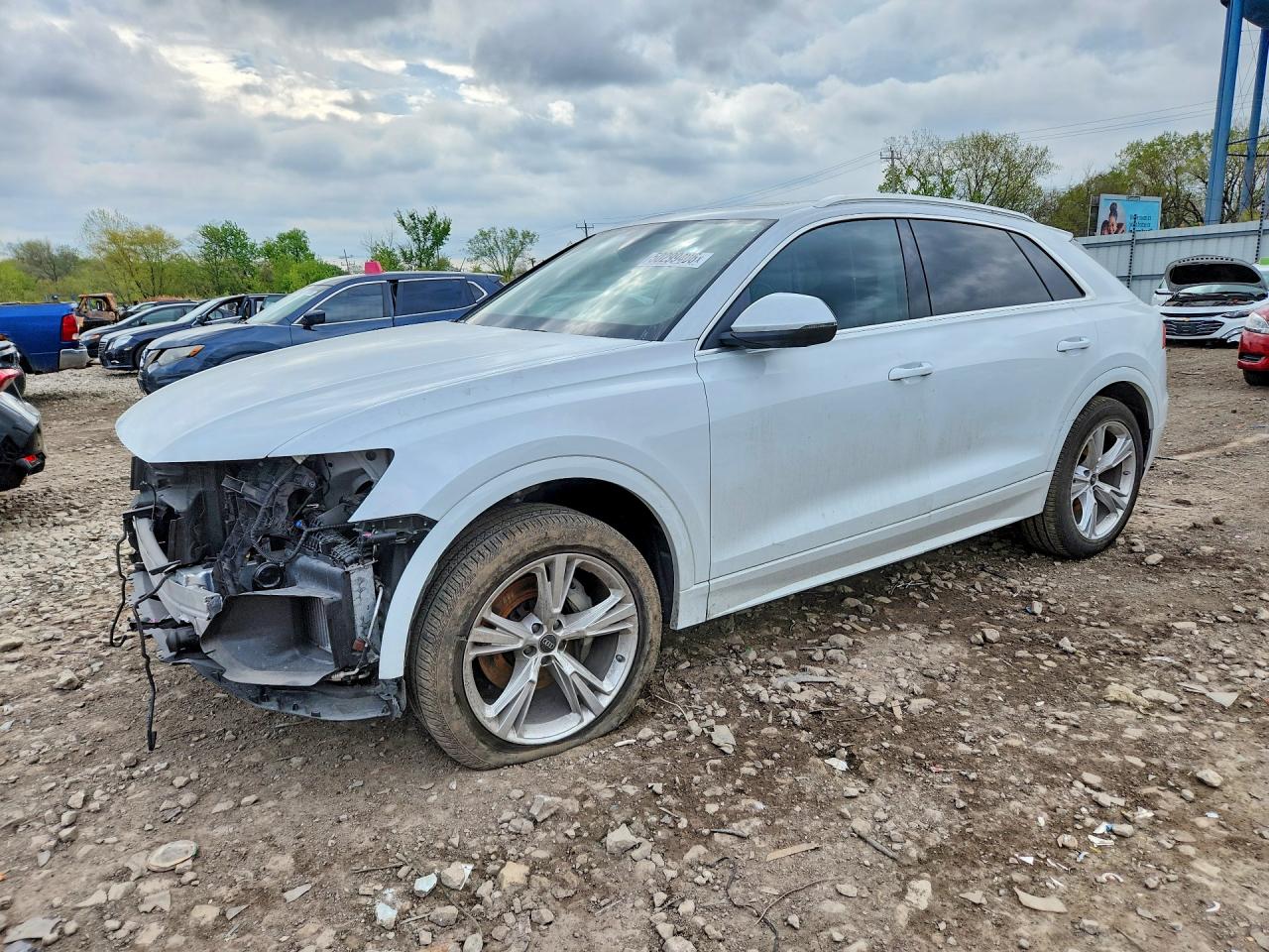 Salvage Audi Q8 Image