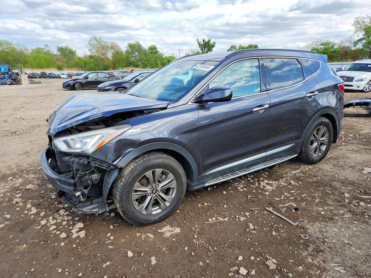 Salvage Hyundai SANTA FE Image
