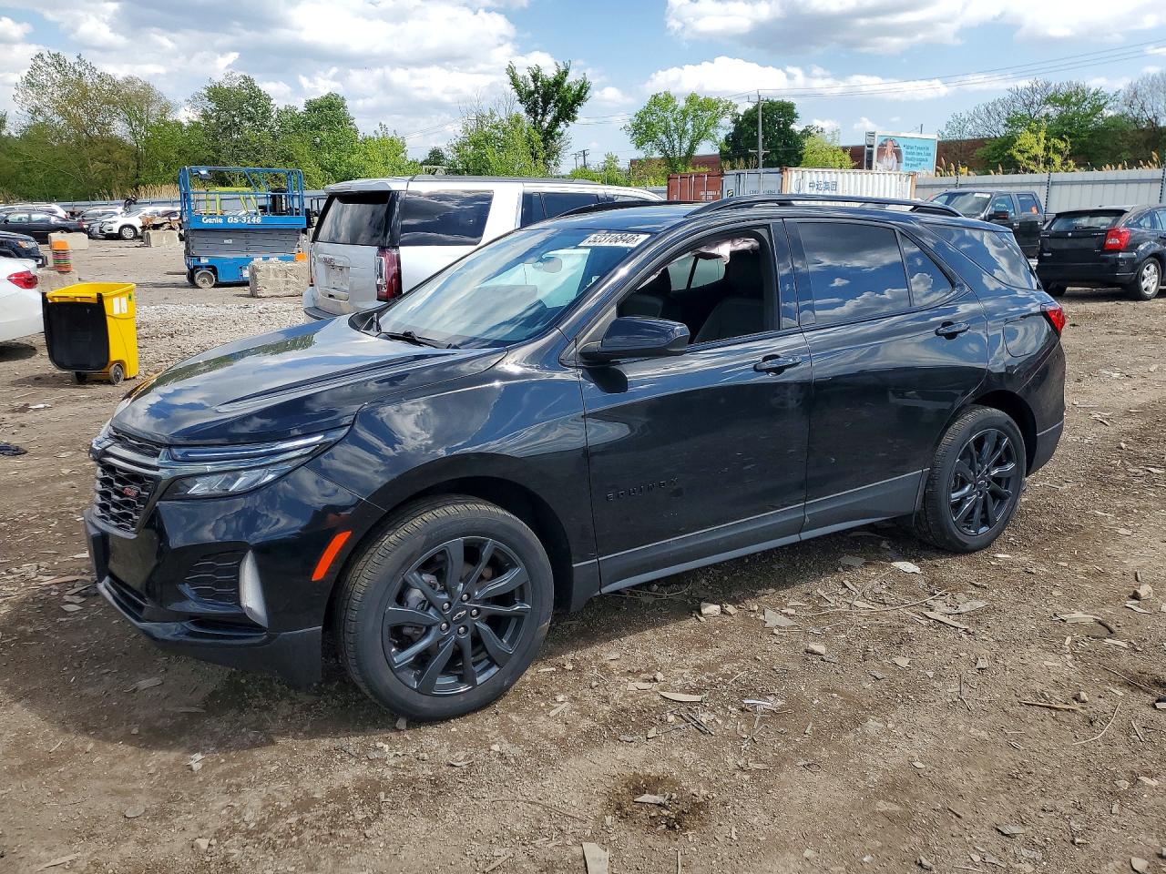Salvage Chevrolet Equinox Image