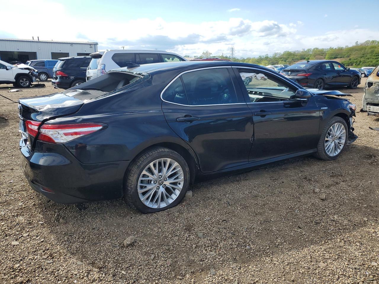 Toyota Camry Xle