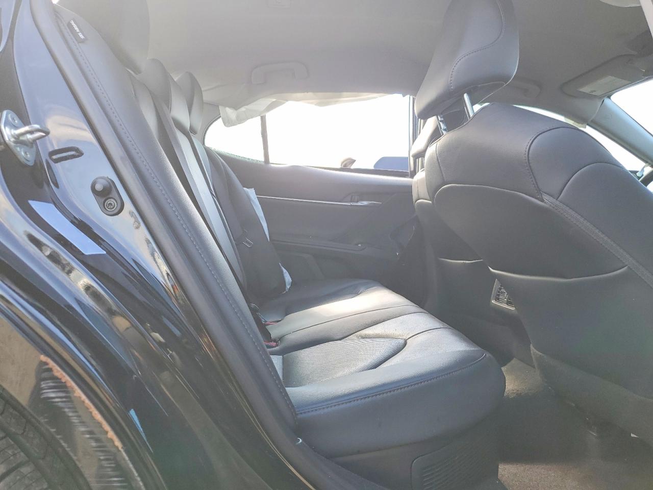 Toyota Camry Xle