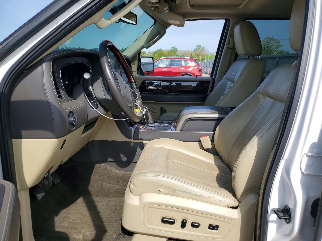 Lincoln Navigator L Reserve