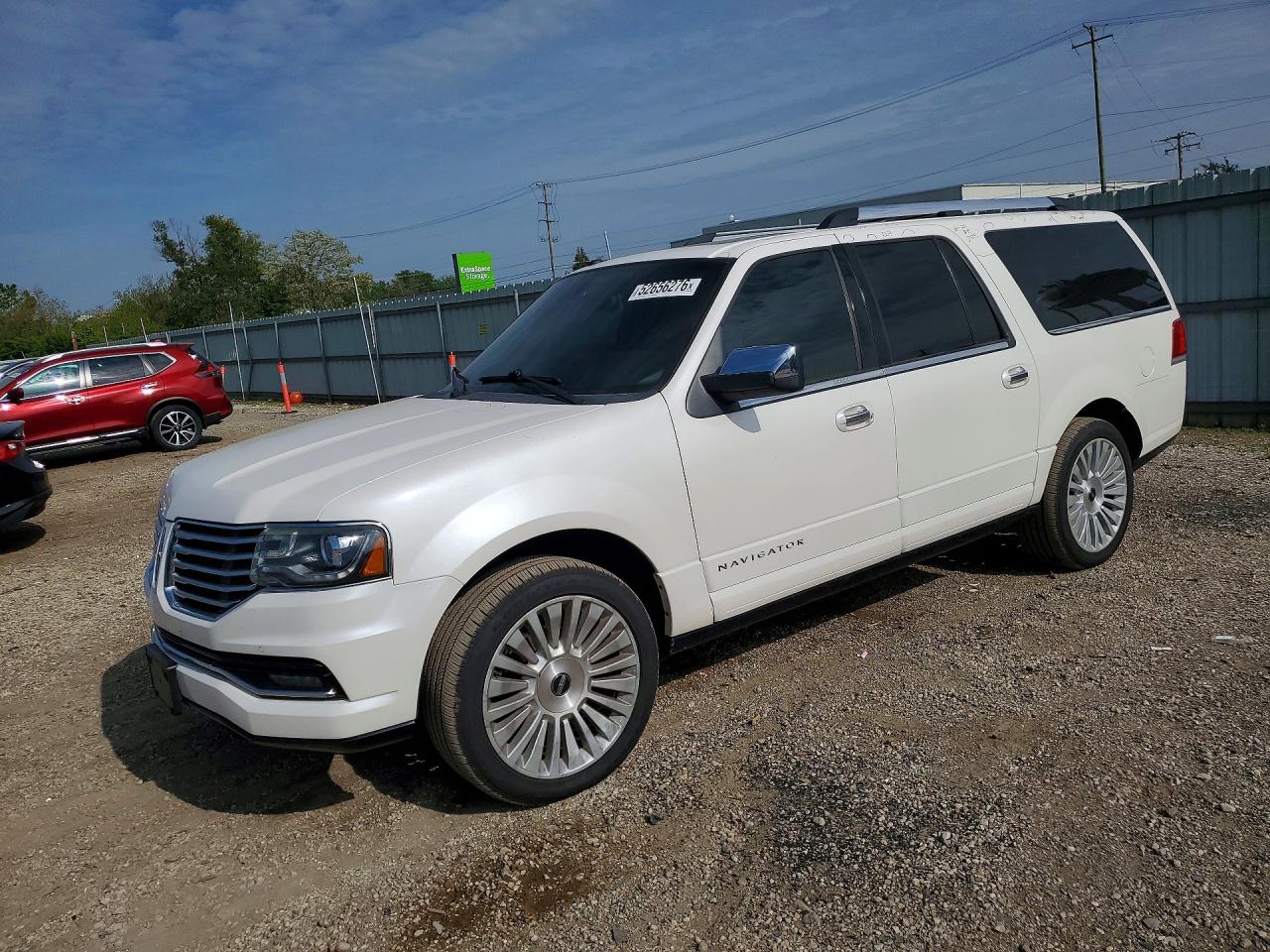 Salvage Lincoln Navigator Image