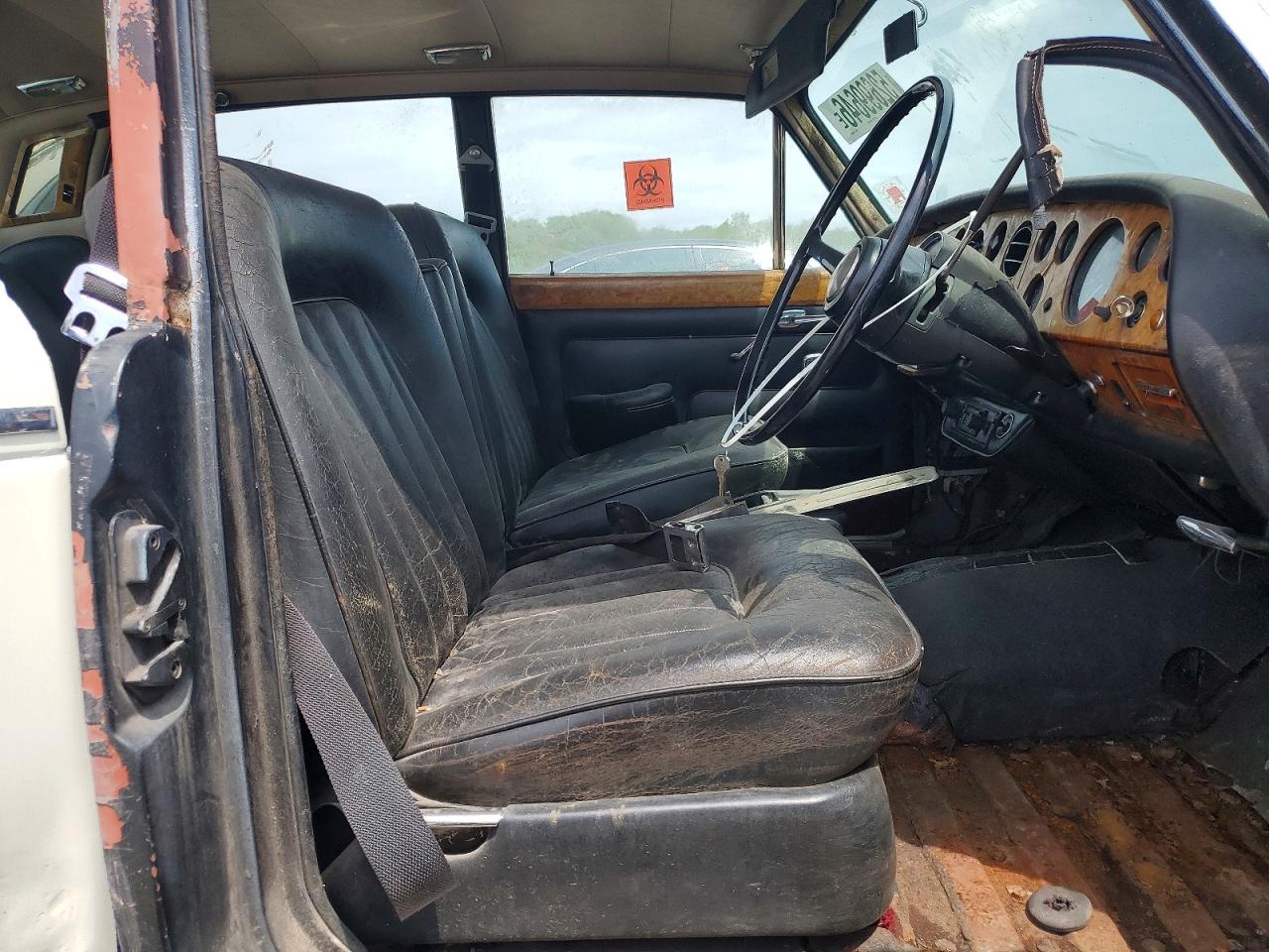Rolls-Royce Silver Shado