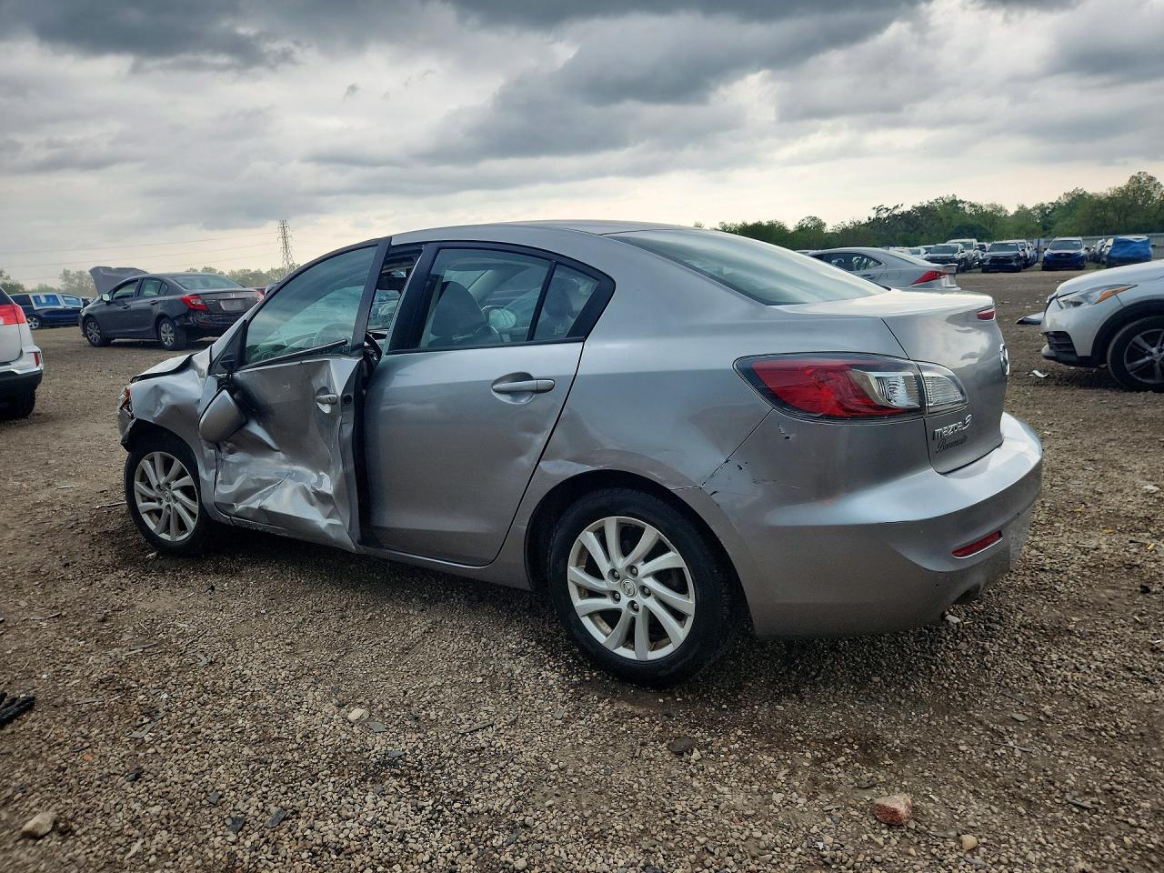Mazda 3 I