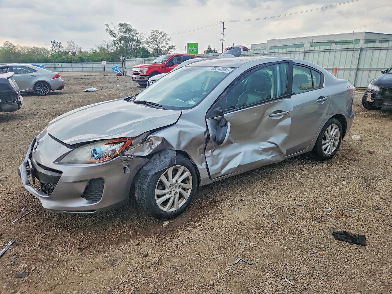 Salvage Mazda 3 Image