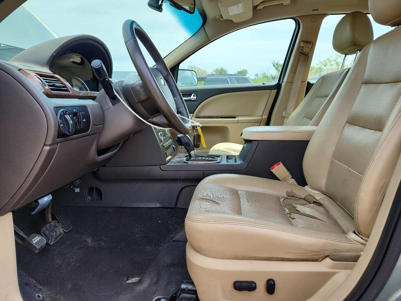 Ford Taurus Limited