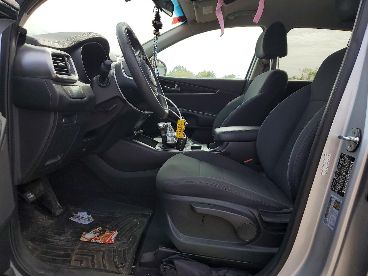 Kia Sorento L