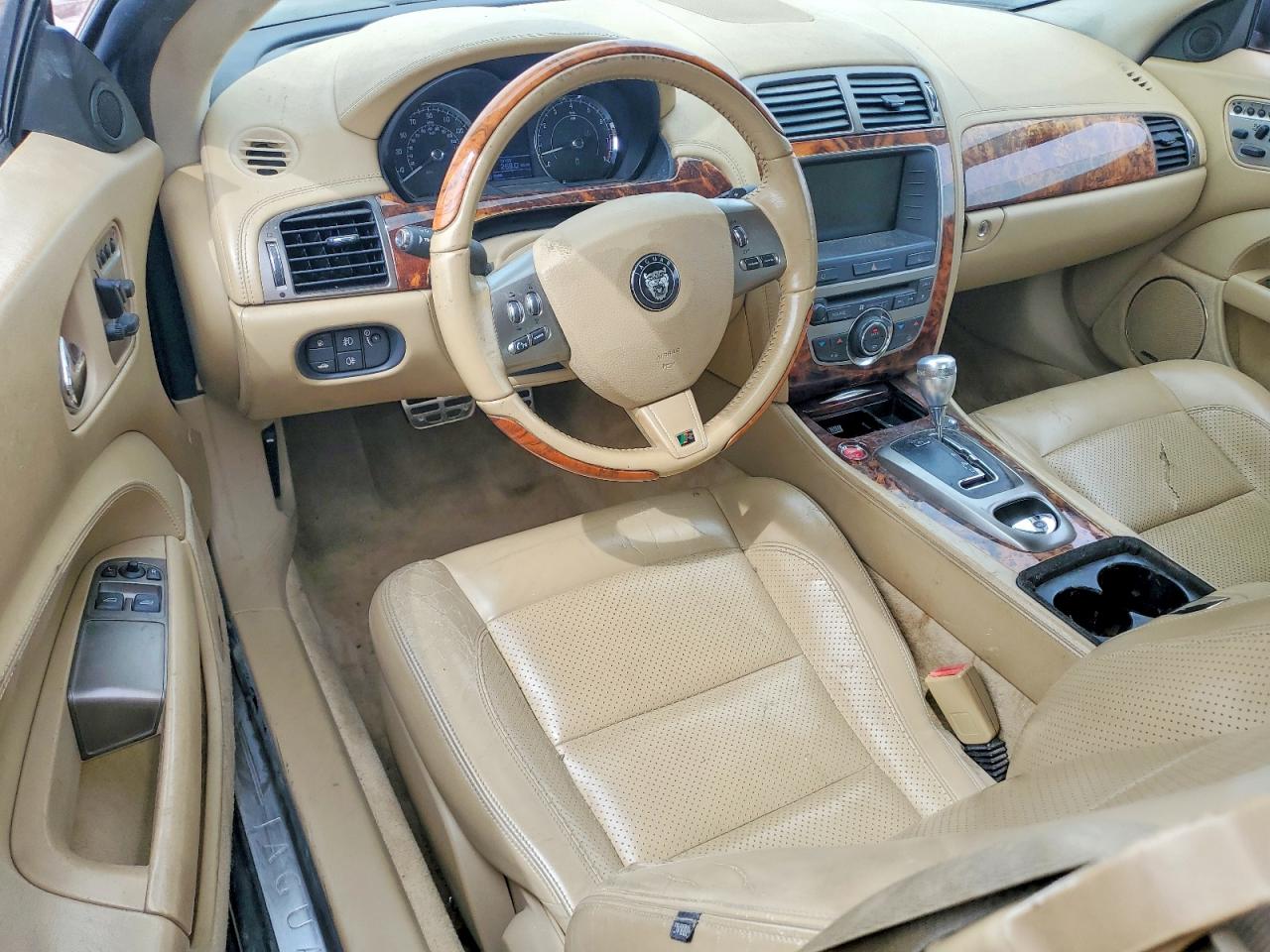 Jaguar XK