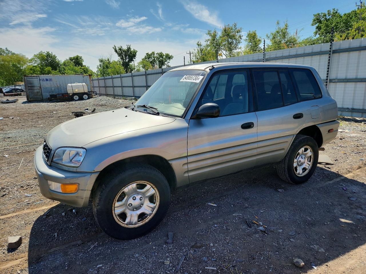 Salvage Toyota RAV4 Image