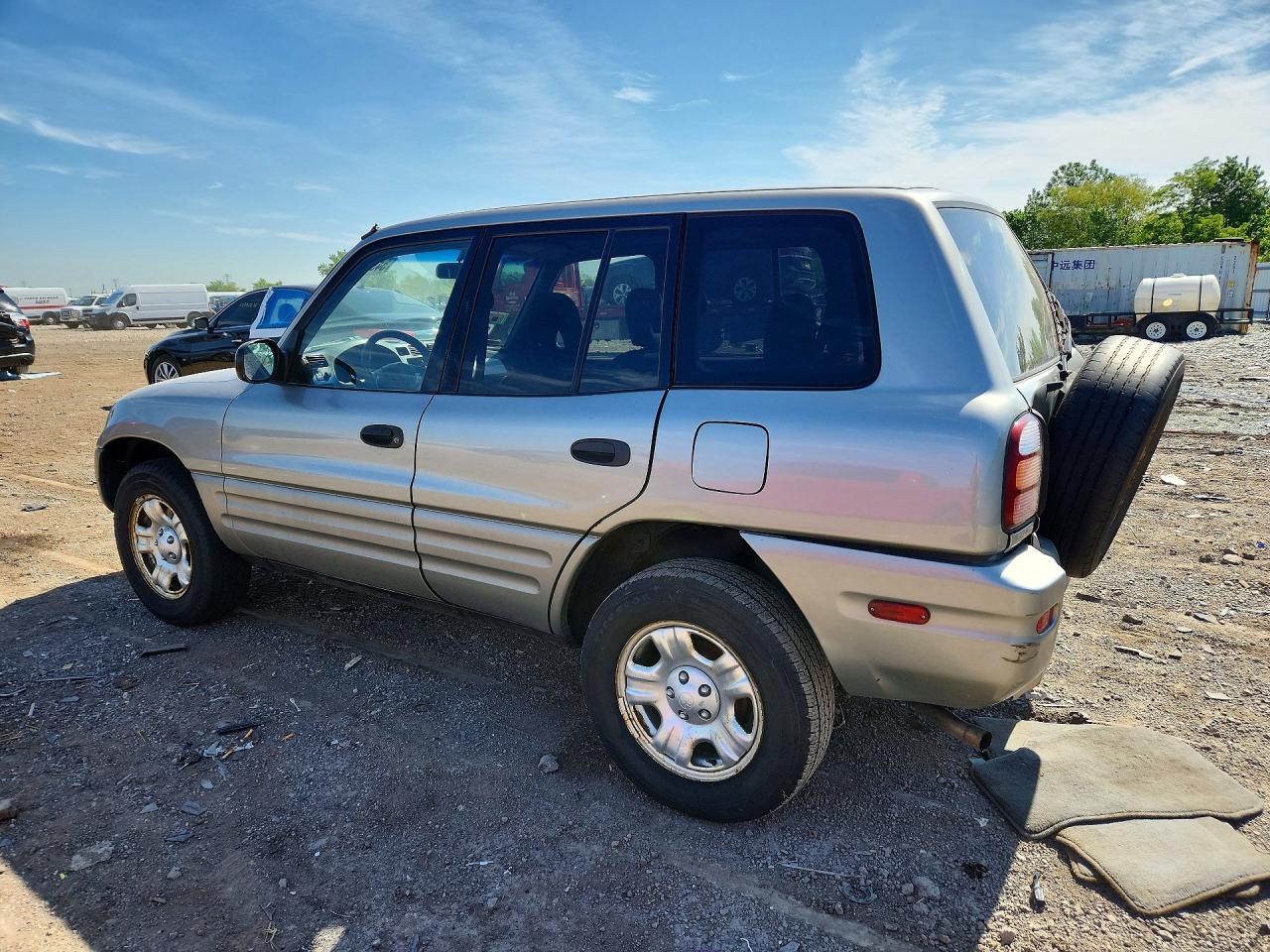 Toyota RAV4 Base